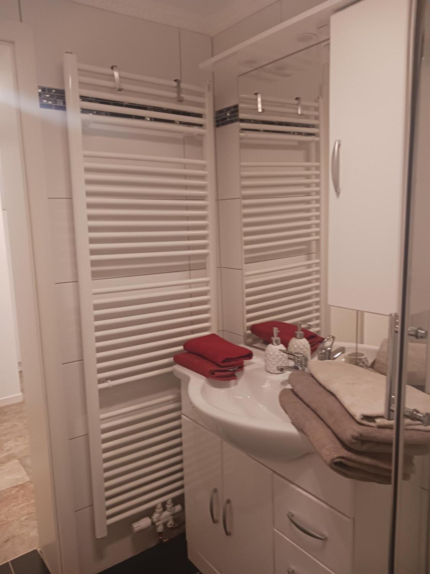 Moderne Wohnung In Ruhiger Lage Stolberg  Exteriér fotografie